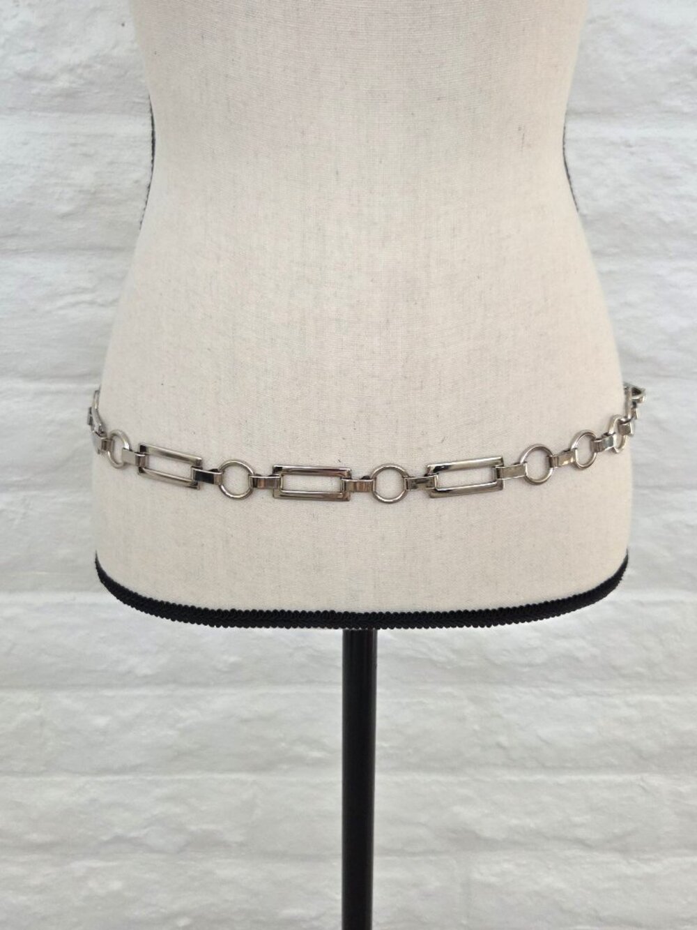 Chain Belt Womens XS Small Silver Metal Rectangle Circle Dressy Casual